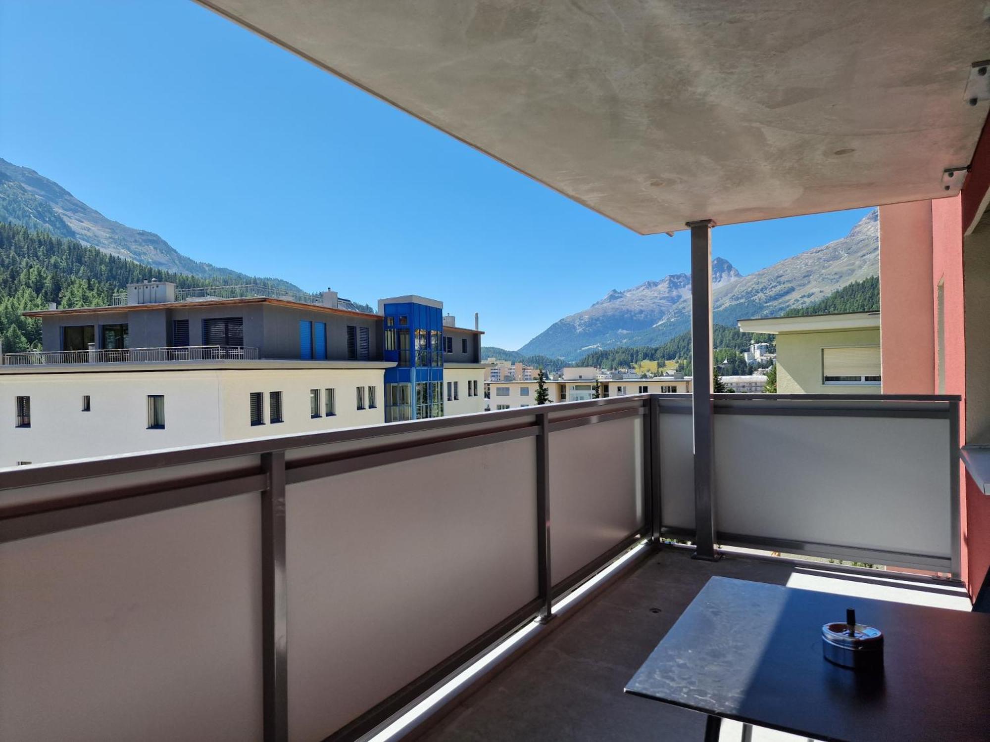 Apartments Flora - Sunflower St. Moritz Luaran gambar