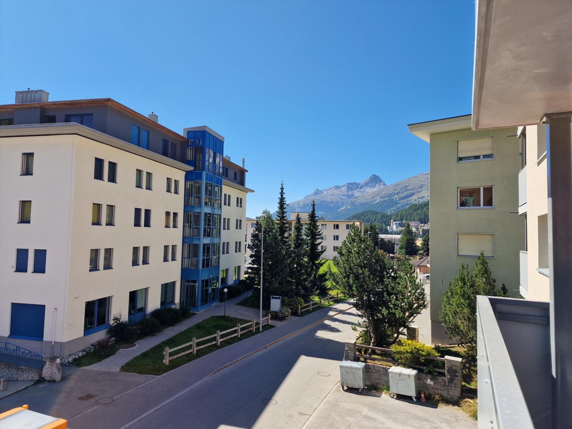 Apartments Flora - Sunflower St. Moritz Luaran gambar